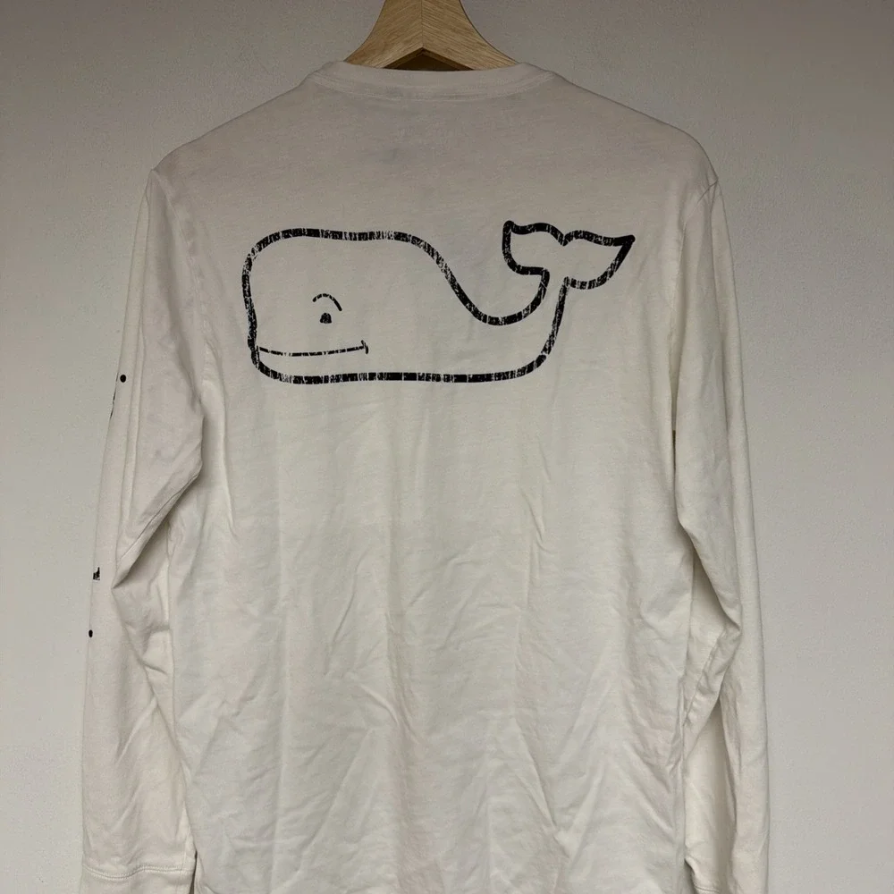 Vineyard Vines T-shirt Size S Mens Vintage Whale Long Sleeve Pocket White